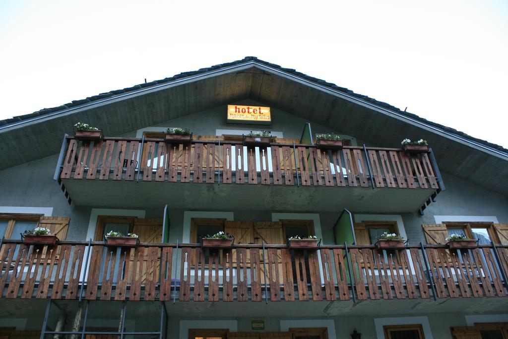 Maison Des Myrtilles Hotel Valgrisenche Ngoại thất bức ảnh