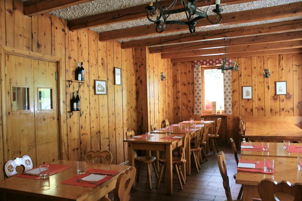 Maison Des Myrtilles Hotel Valgrisenche Ngoại thất bức ảnh